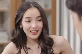 有钱帅哥失恋心灰意冷，用这招治疗情伤，美艳老妈听了喜出望外视频封面