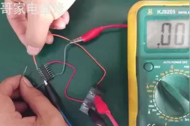 空调电脑板ULN2003驱动继电器工作原理，如何控制压缩机运转的视频封面