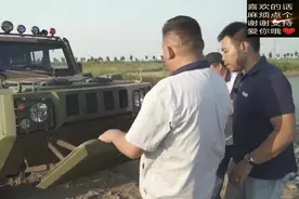 开进水里去 试驾北汽水陆两栖车，看看效果如何