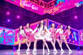 【官方直拍】FANATICS - V.A.V.I. GIRL @ KBS 音乐银行 200508