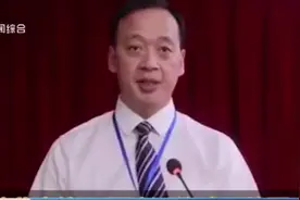 沉重悼念！武汉武昌医院院长刘智明殉职，网友：希望天堂没有病痛视频封面