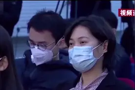 病毒可附着在门把手上传播？专家提醒市民：触摸物体后可能被感染视频封面