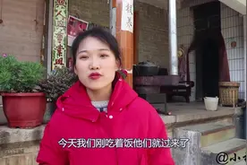 云南98年女娃娃回农村，旱厕终于完全，村委会来给我们验工