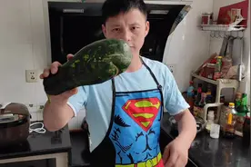 小李尝试用“北瓜”做炸丸子，简单几步，依旧香辣美味可口