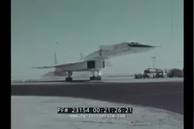 美国空军XB-70超音速战略轰炸机当年试飞影像视频封面