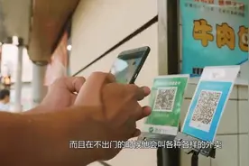 美国退伍老兵来我国旅游，回国后完全受不了，直呼：这些戒不了！视频封面