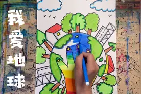 木子老师用一个盘子一只手印就画画了，幼儿园宝宝一看就会。