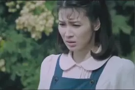 孩子妈妈去世，小姨只能自己给孩子喂奶，不料正好被男友看到