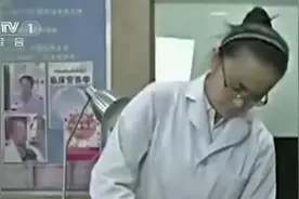 生活圈：一粒维C去除食物中的亚硝酸盐，是真的吗？看专家的实验