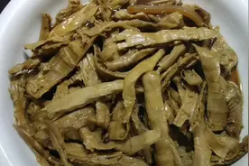 大厨教你干笋片加这些原料发制，简单易操作好吃又营养，赶快收藏视频封面