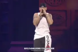 mv：mockingbird阿姆给女儿的一首歌现场版视频封面