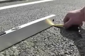 路基路面平整度三米直尺法检测