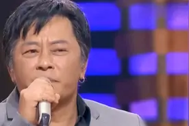 王杰嗓子被毒哑前后对比，现场演唱成名曲，我只想问：谁干的！！视频封面