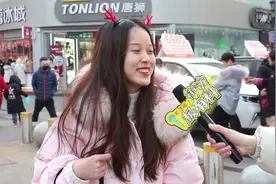 妹子为了1万块，打男朋友一巴掌？这样的事情你会做吗