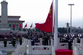 钢铁洪流！俄国防部发布中国军队宣传片图片