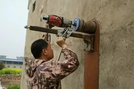 墙体开孔，五分钟时间收费五十元看看这打孔的过程感觉真不多视频封面