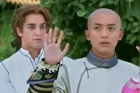 新还珠格格：男人都一个德行，都想要好多漂亮姑娘，小燕子神吐槽