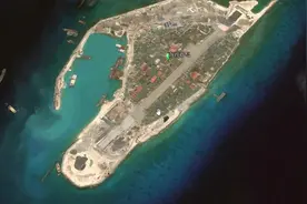 南沙群岛，处于越南金兰湾和菲律宾苏比克湾两大海军基地之间！