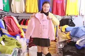 水貂绒外套应该这么穿，搭短裙短裤都很精干，小个子也可以入手视频封面