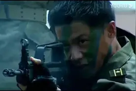 士兵突击：老A训练兵王，兵王公开质疑，当看到老A的枪法后，服了视频封面