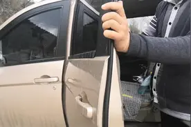 贴隔热膜没有那么难自己动手，谁都会贴，经济又实惠！视频封面