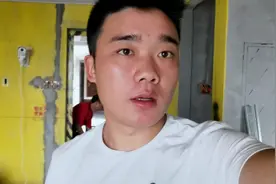搬运师傅每天跟车送货，1天卸货搬楼收入有200多块，早做完早下班视频封面