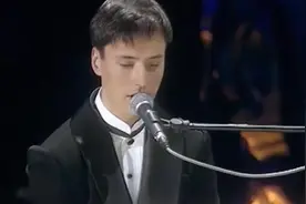 维塔斯，《奉献》，空灵又魅惑的全球最高音视频封面