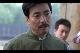 小伙羞辱大叔是土老帽，不料大叔是台球高手，瞬间让小伙输惨视频封面