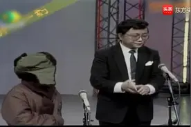 王刚经典小品《父子对话》，儿子没考好，爸爸来分析错题令人笑趴视频封面