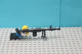 更8乐高武器为您的小人仔~1