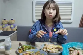 在湛江买海鲜被坑了，皮皮虾做好肉竟是稀的！视频见证套路全过程视频封面