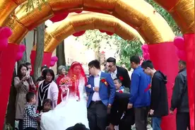 河南一30岁帅哥，长得高大又帅气，第一次结婚，猜猜新娘长啥样视频封面