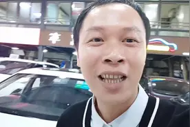 挡风玻璃沙眼是怎么处理掉的？一起来看看！！