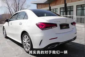 大飞哥试驾奔驰A200，这辆车有利有弊，具体的问题来看试驾吧