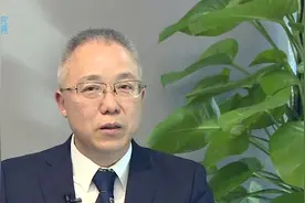 东方马拉松投资钟兆民：如何寻找优秀的长跑型标的？【第一财经】视频封面