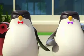 迷你特工队 从屋子里跑出来两只胖乎乎的可爱的企鹅  还是双胞胎