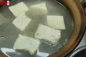 客家民间流传的美食，开水豆腐的详细做法，你想象不到的复杂步骤