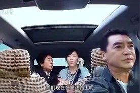 影视：小孩突发疾病父亲向交通电台打求救电话！各界人士鼎力相助视频封面