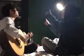 抖音突然火了的歌曲《少年》男生女生版，我还是从前那个少年视频封面