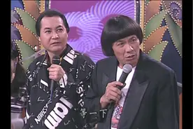 【猪哥亮爆笑秀】来宾李嘉模仿王菲，杨烈演唱四种语言歌曲