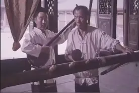 为什么叫弹棉花?因为姓弹名棉花.原来是个妹子。这段简直太搞笑了视频封面