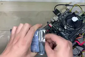 小伙花170元网购一块电脑诊断卡，到手一看发现竟然不会用..第4期