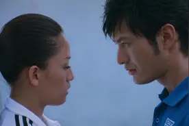 激浪青春：小月训练时心烦气躁，男友趁机夺走了她的初吻！视频封面