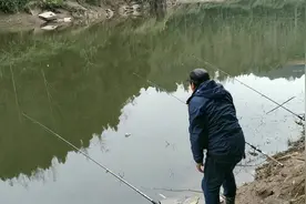 抛竿如何定点？如何每次都抛到同一窝点？来看看这个办法怎么样！视频封面
