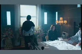 咱俩以后各论各个的，你管我叫爸，我管你叫哥，这关系好复杂！