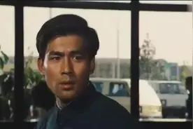 【牧马人】从片头开始就是辽阔广袤的配乐，真是用心的作品