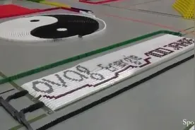 128000张多米诺骨牌，顺手拿下2项吉尼斯世界纪录视频封面