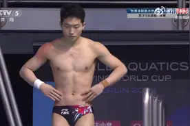 全红婵一骑绝尘，再跳满分动作！图片