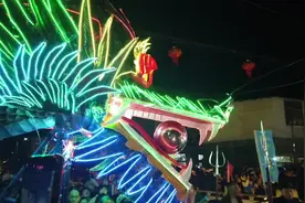 浙江日报｜正月十八过大年！宁海西岙村再现770年前“行大龙”图片