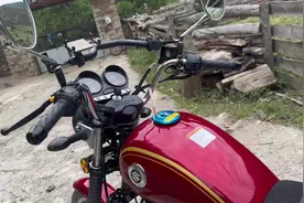 第二辆摩托车，我还是选择了铃木。#悍道150 #立烟不倒 #摩旅视频封面